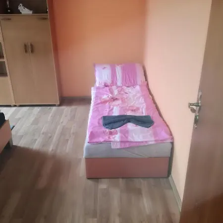 Ubytovani Imi *
